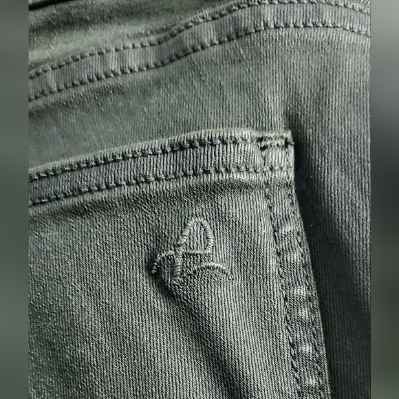 DL1961 Emma Low Rise Skinny Jeans - Size 30 (US 10) - Picture 6 of 7